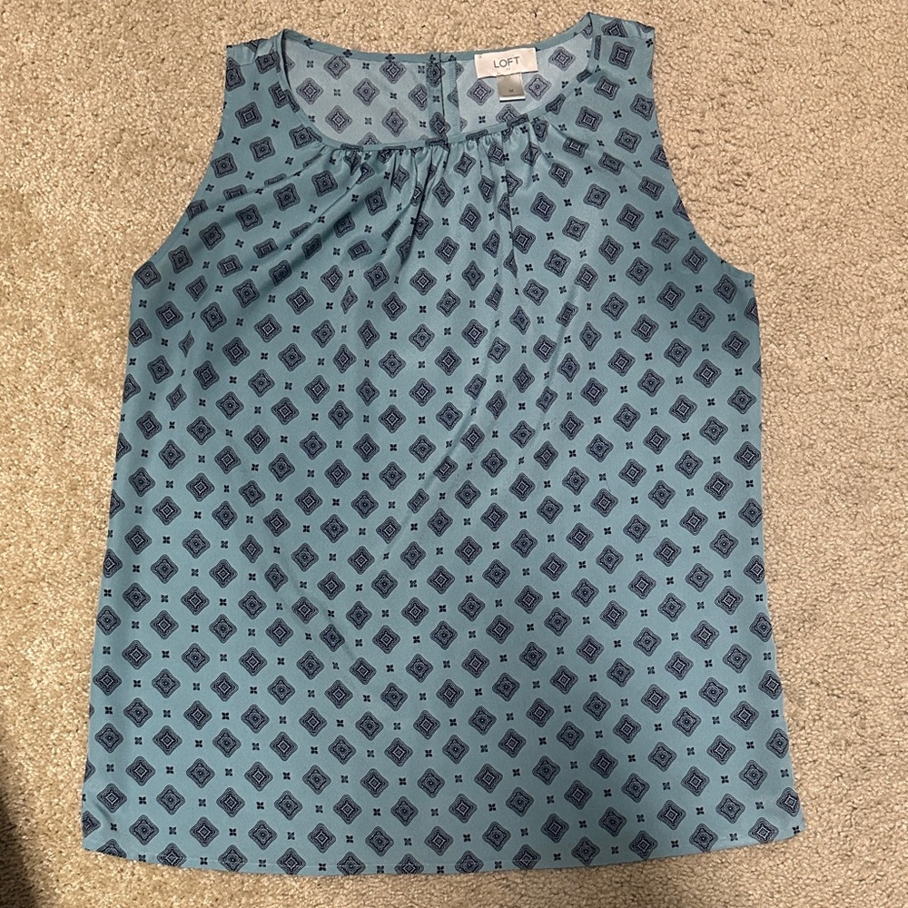 LOFT Teal and Navy Geometric Sleeveless Blouse Medium
